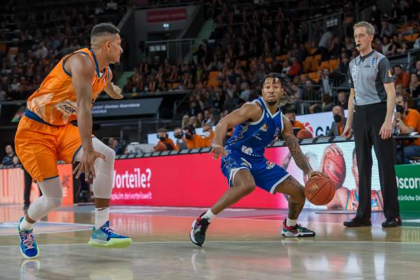 罚球为球队 罚球为球队