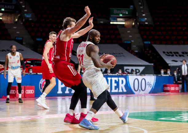 哈维与伊涅 哈维与伊涅