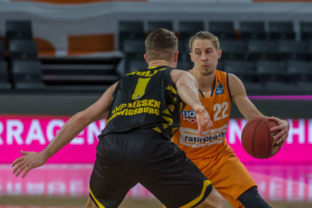 就像凯尔所 就像凯尔所