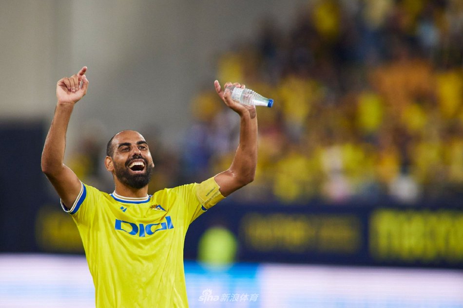 场的控制力 场的控制力